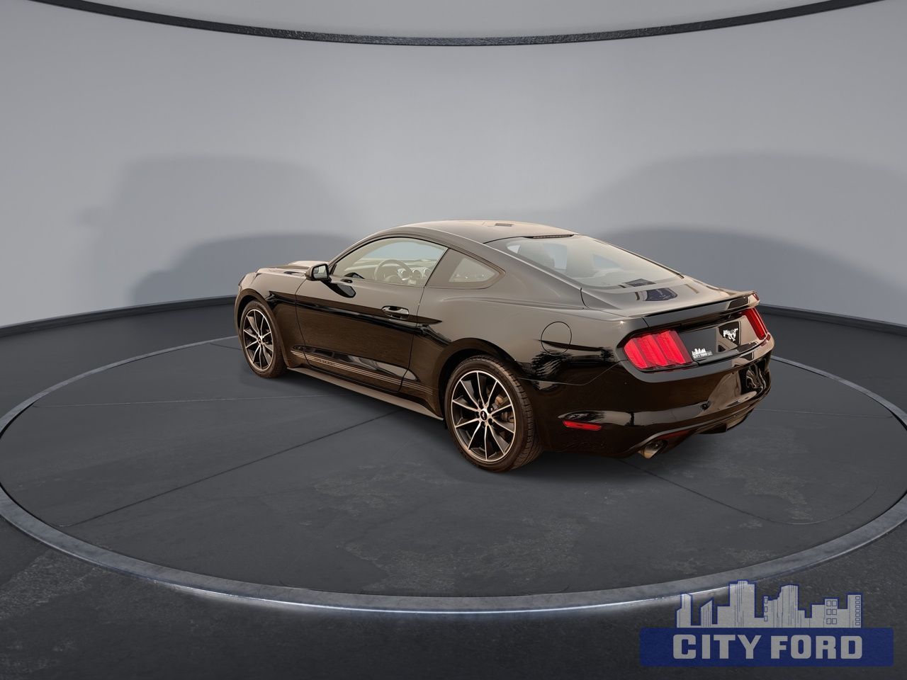 2015 Ford Mustang EcoBoost 2dr Fastback - Thumbnail 6