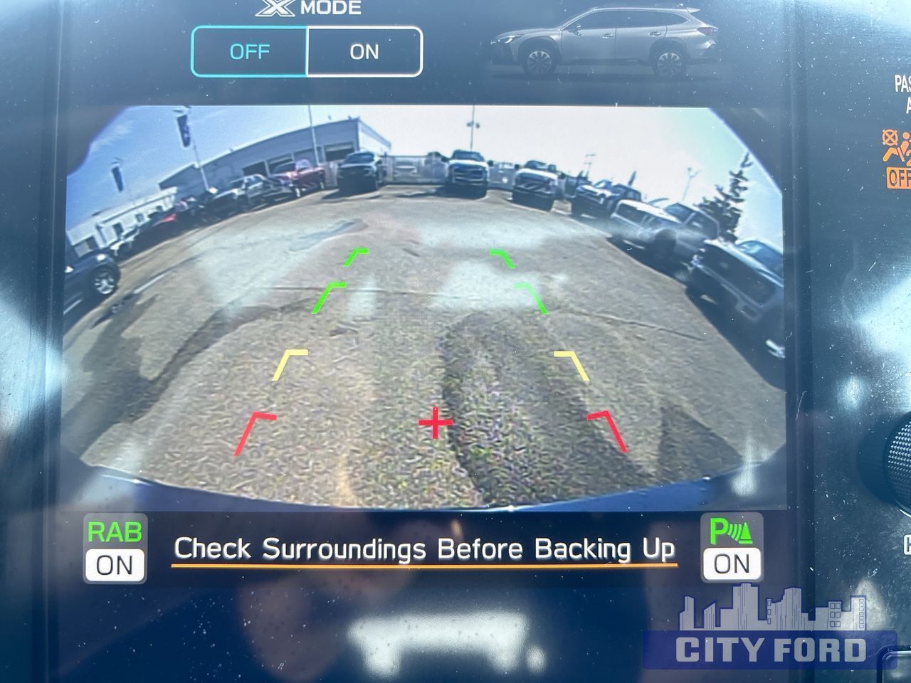 2024 Subaru Outback Touring AWD - Thumbnail 16