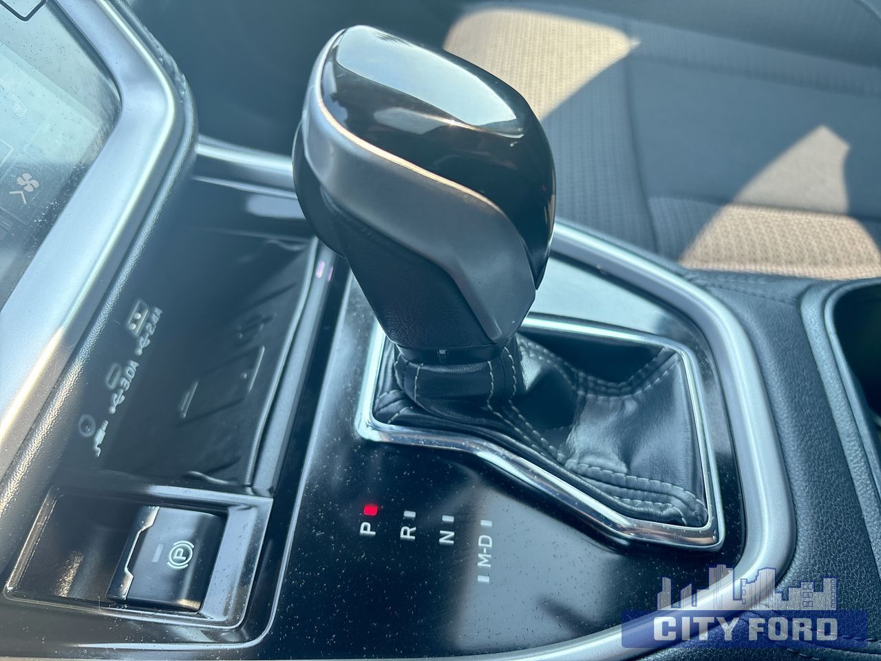 2024 Subaru Outback Touring AWD - Thumbnail 18