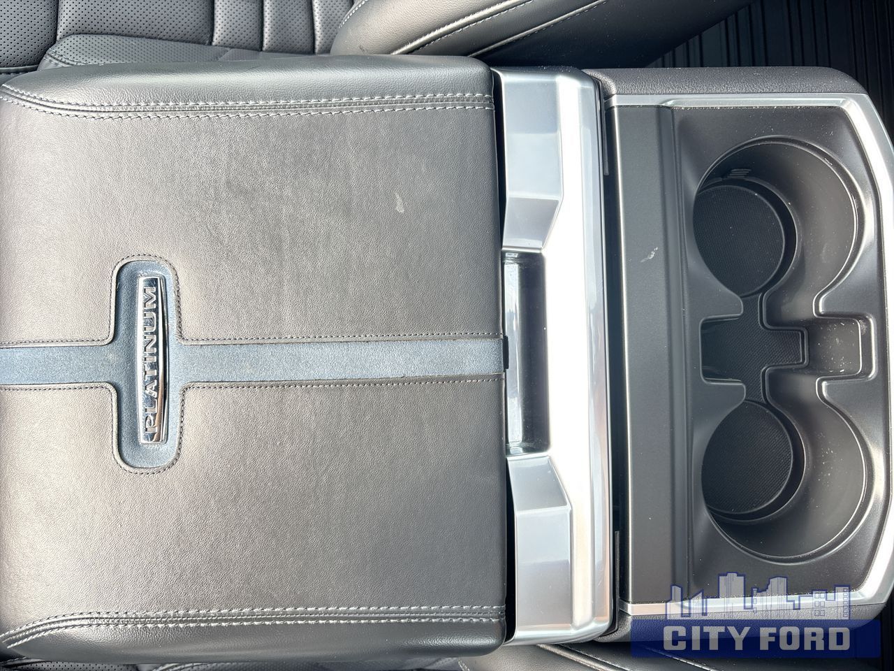 2024 Ford F-150 Platinum 4x4 SuperCrew 5.5' Box - Thumbnail 21