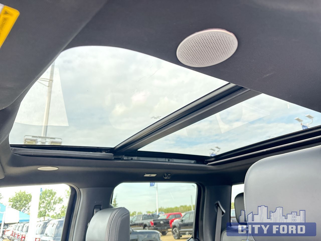 2024 Ford F-150 Platinum 4x4 SuperCrew 5.5' Box - Thumbnail 22
