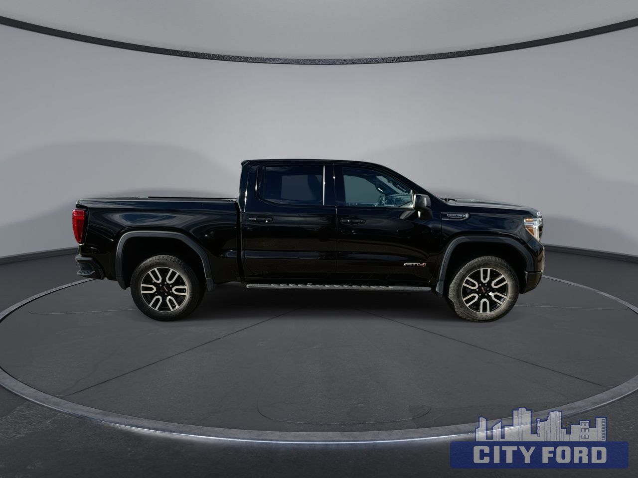 2021 GMC Sierra 1500 AT4 4x4 Crew Cab 147" - Thumbnail 9