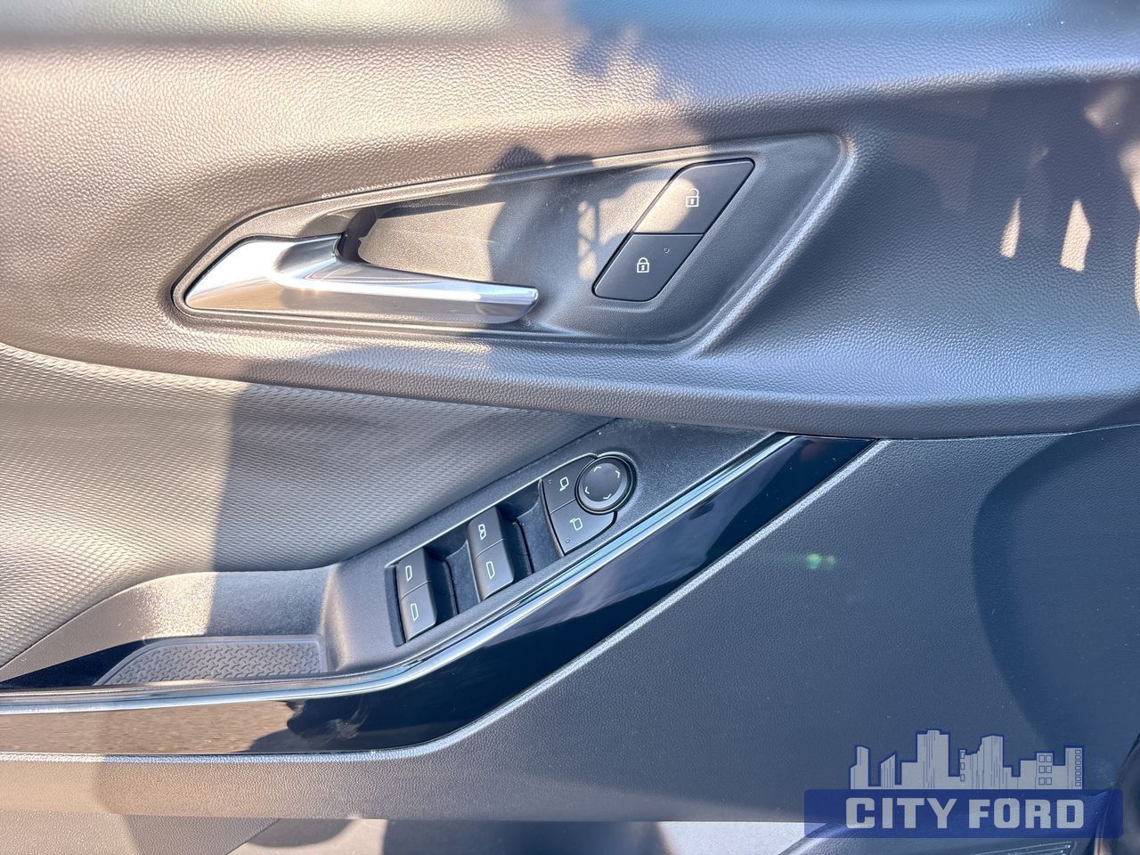 2026 Chevrolet Equinox AWD LT 4dr - Thumbnail 12
