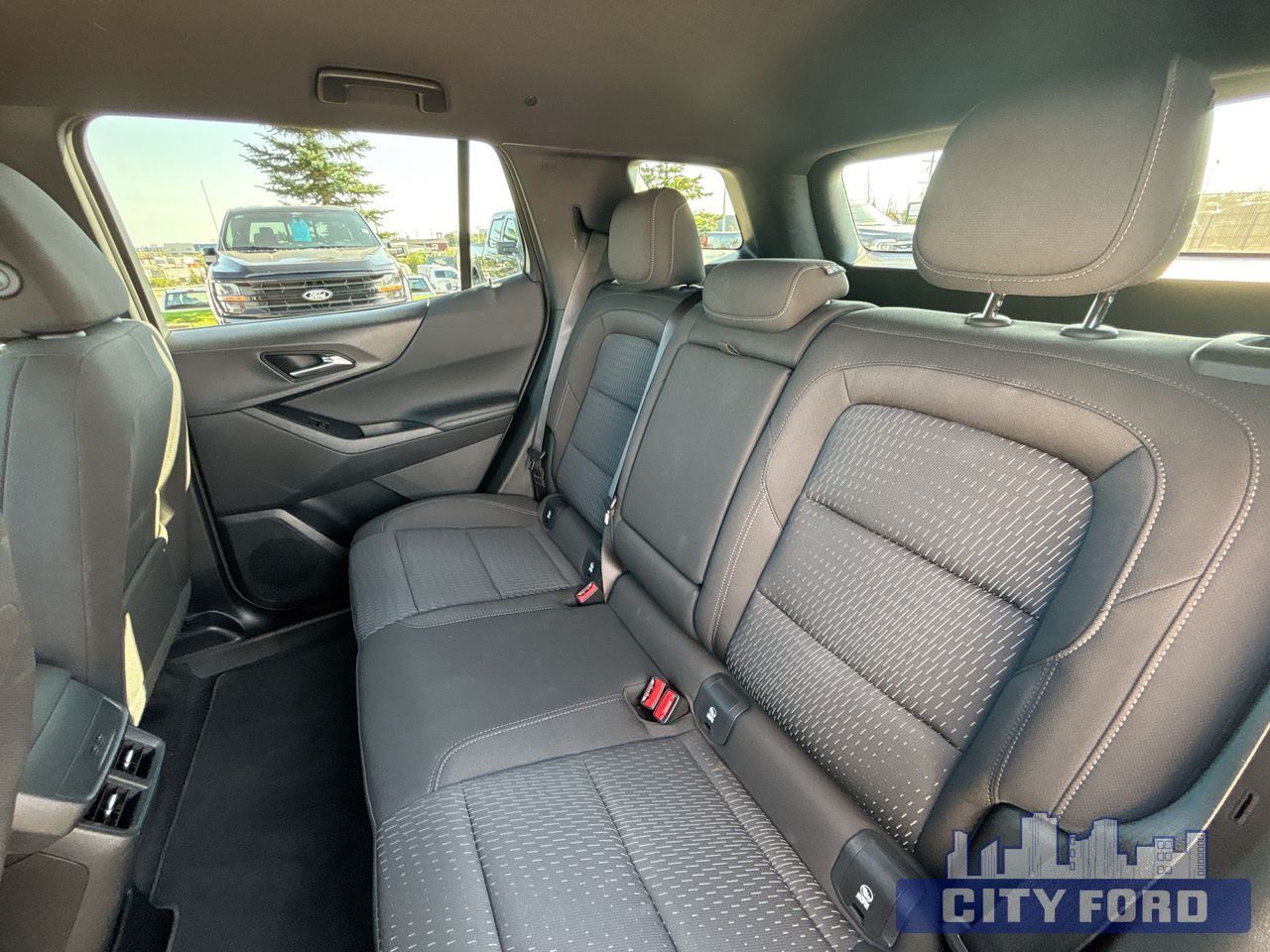 2026 Chevrolet Equinox AWD LT 4dr - Thumbnail 21