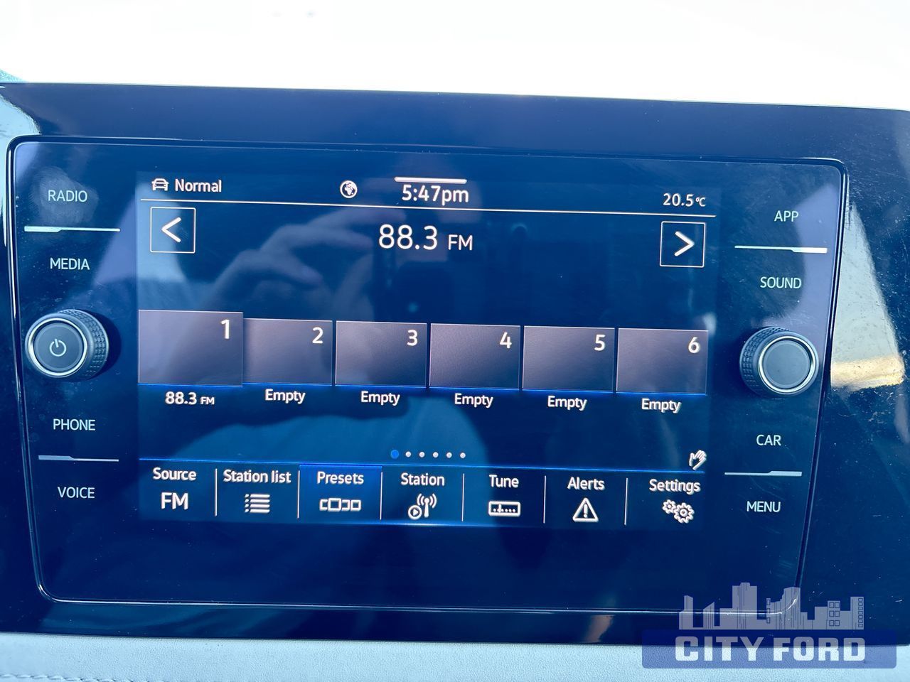 2026 Volkswagen Taos Comfortline 4MOTION - Thumbnail 16