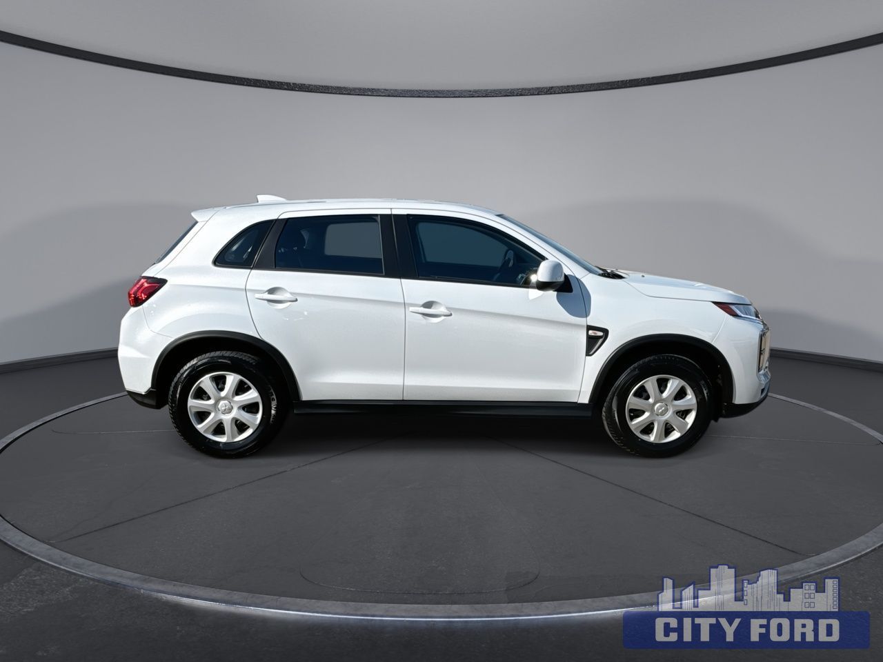 2025 Mitsubishi RVR ES AWC - Thumbnail 9