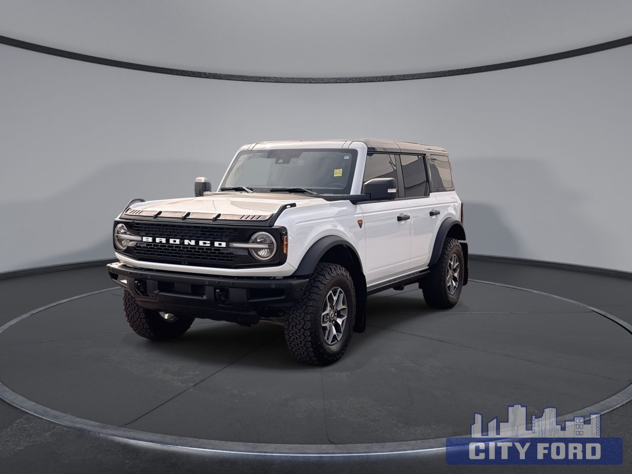 2025 Ford Bronco Badlands 4 Door 4x4 - Thumbnail 4