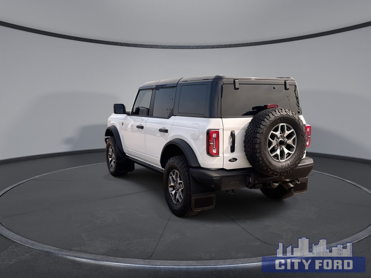 2025 Ford Bronco Badlands 4 Door 4x4 - Thumbnail 6