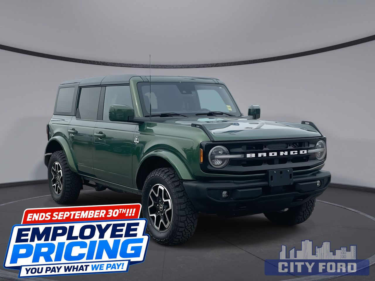 2023 Ford Bronco Outer Banks 4 Door 4x4 - Main View