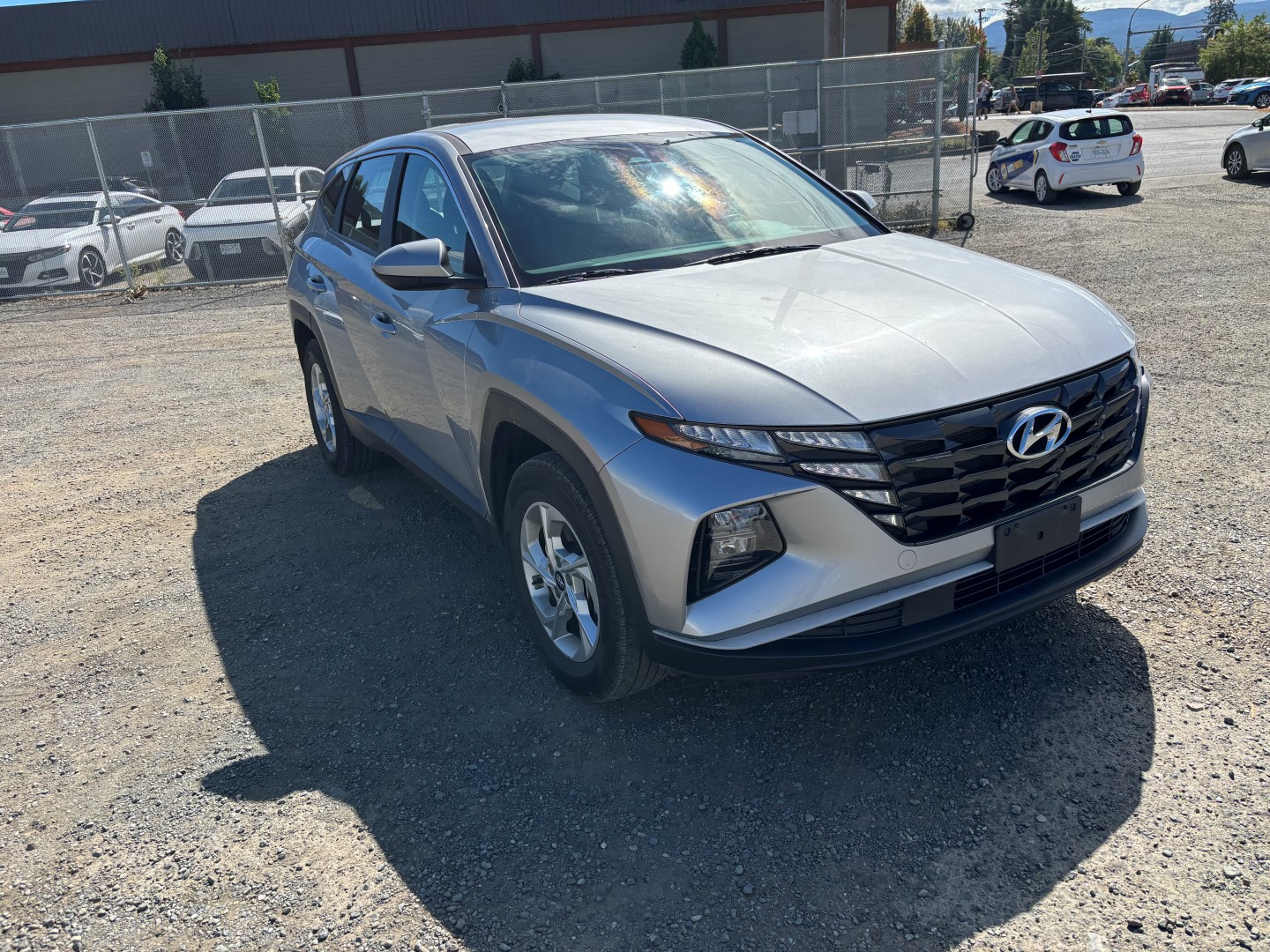 2022 Hyundai Tucson ESSENTIAL AWD - Thumbnail 4