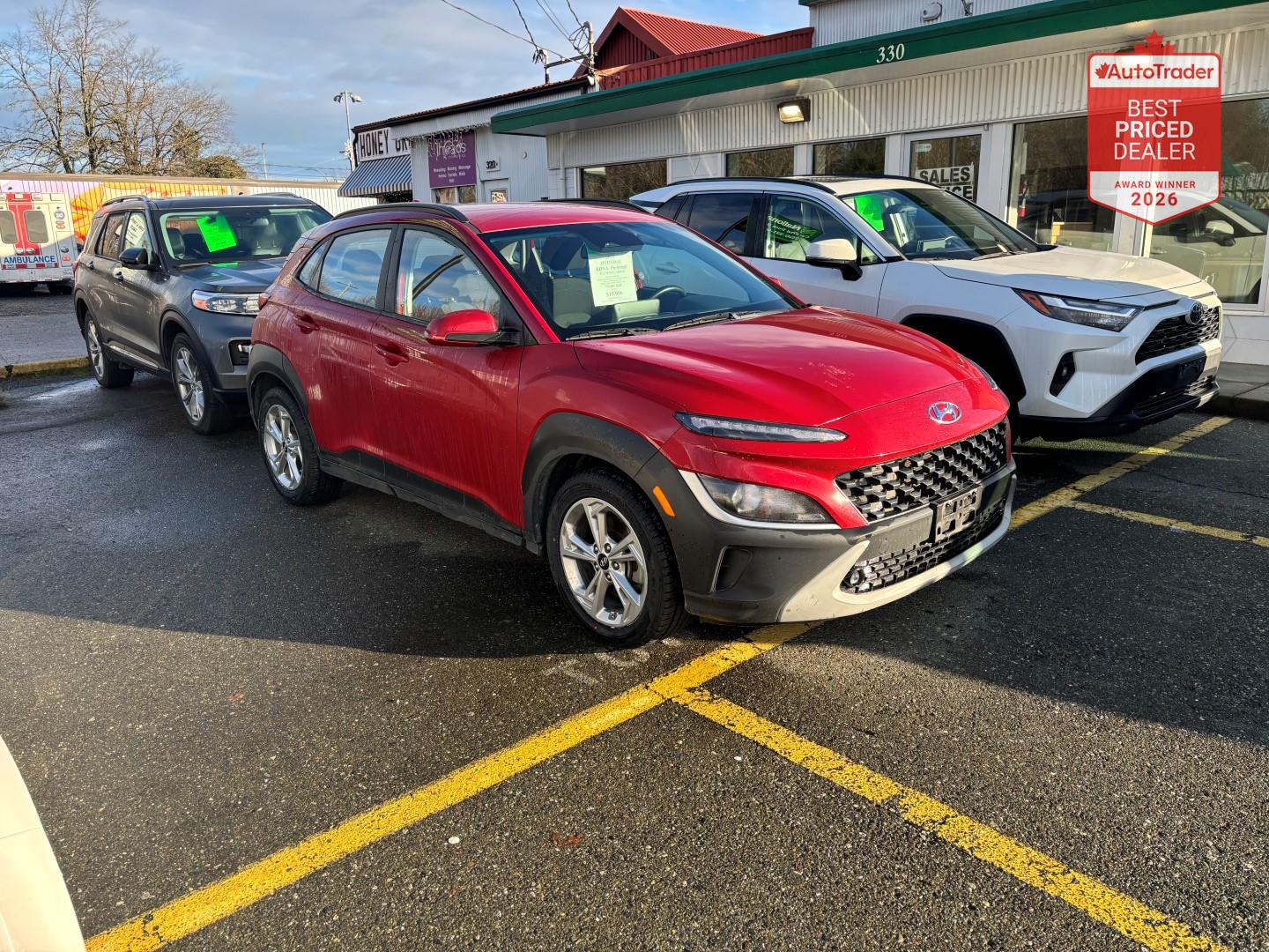 2022 Hyundai KONA Preferred AWD - Main View