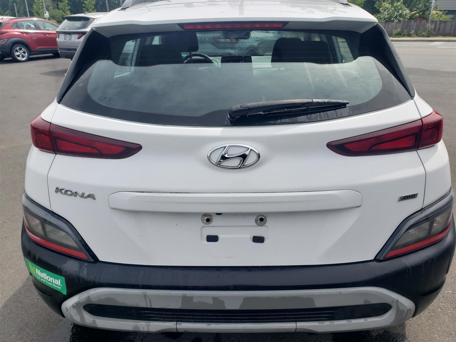 2023 Hyundai KONA ESSENTIAL AWD - Thumbnail 18
