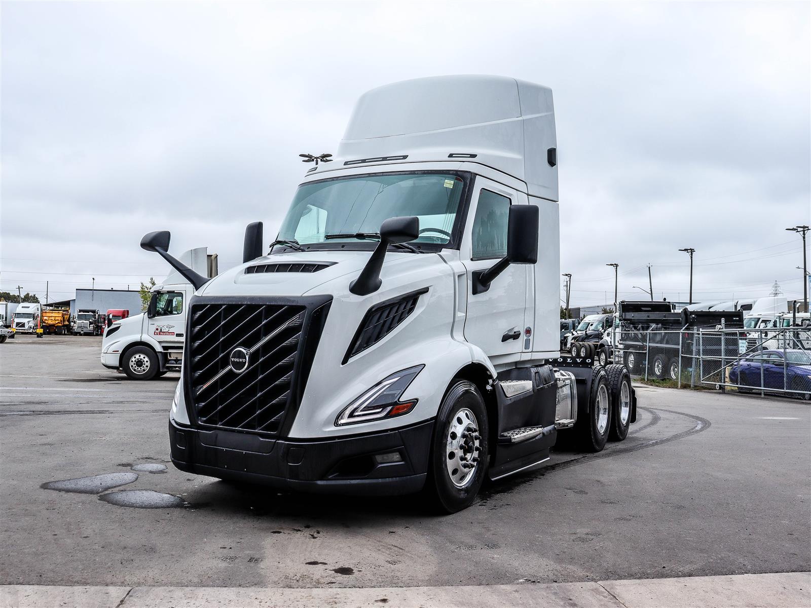 2027 Volvo VNR 300