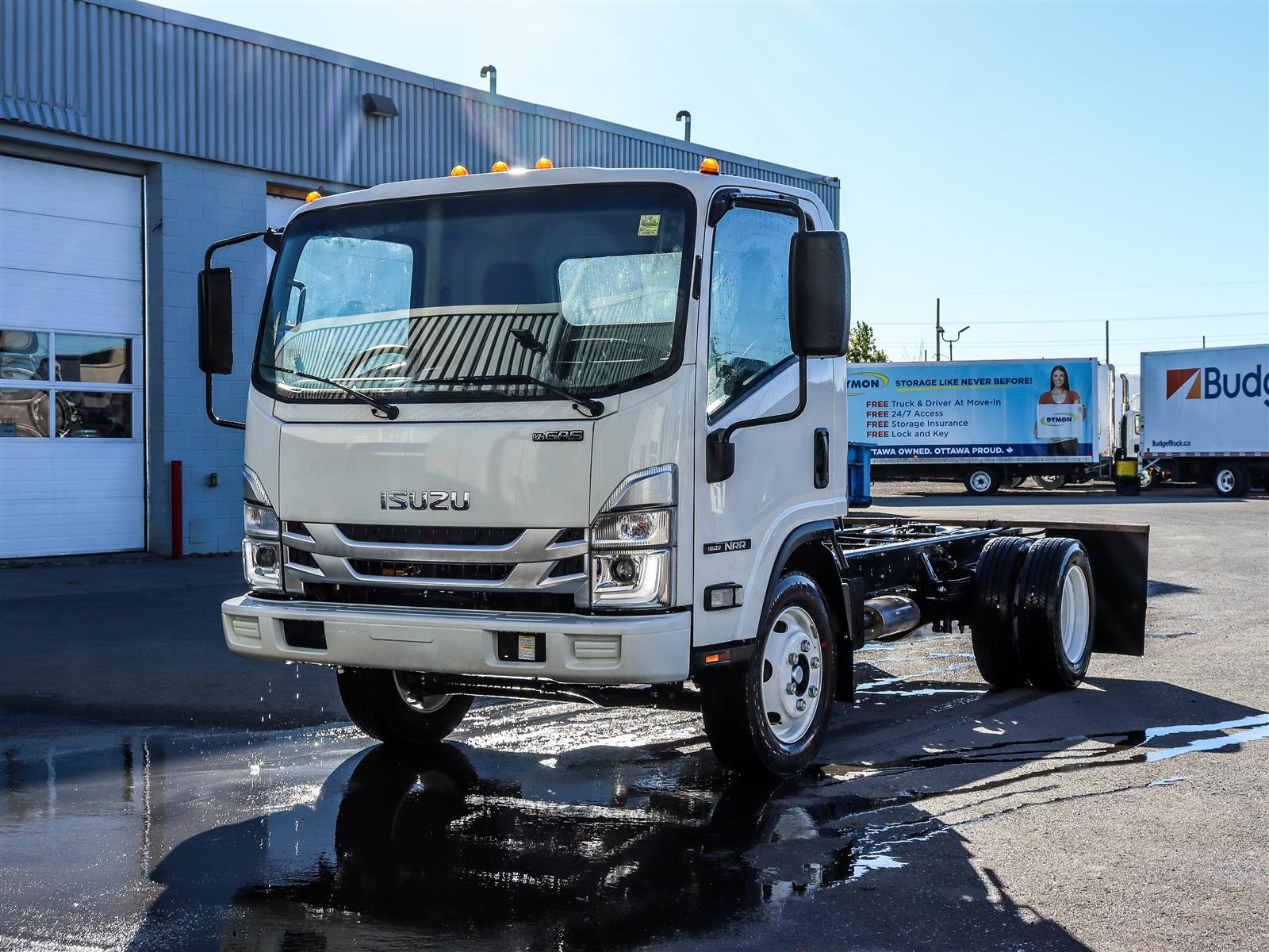 2027 Isuzu NRR
