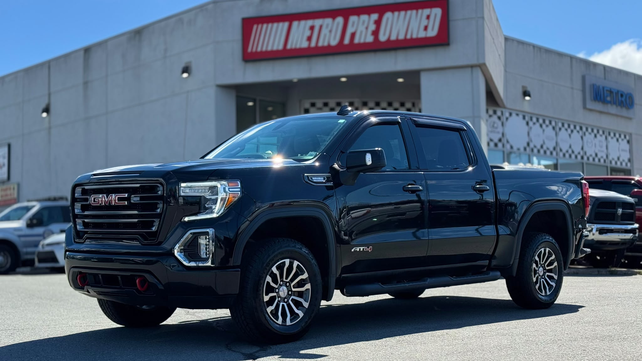 Black 2022 GMC Sierra 1500 Limited AT4 Crew Cab 4WD Pickup Truck Four-Wheel Drive Automatic