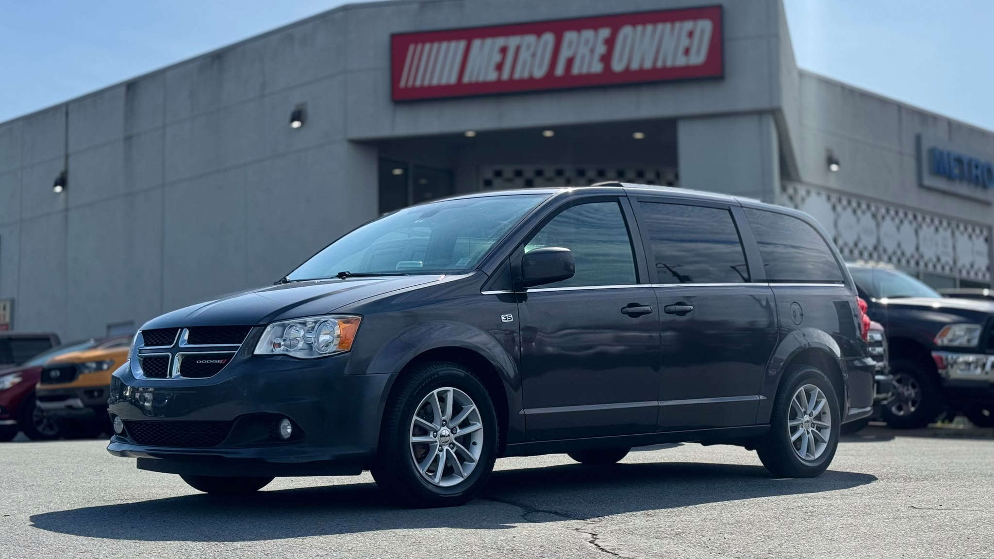 2019 Dodge Grand Caravan SXT 35th Anniversary Edition FWD