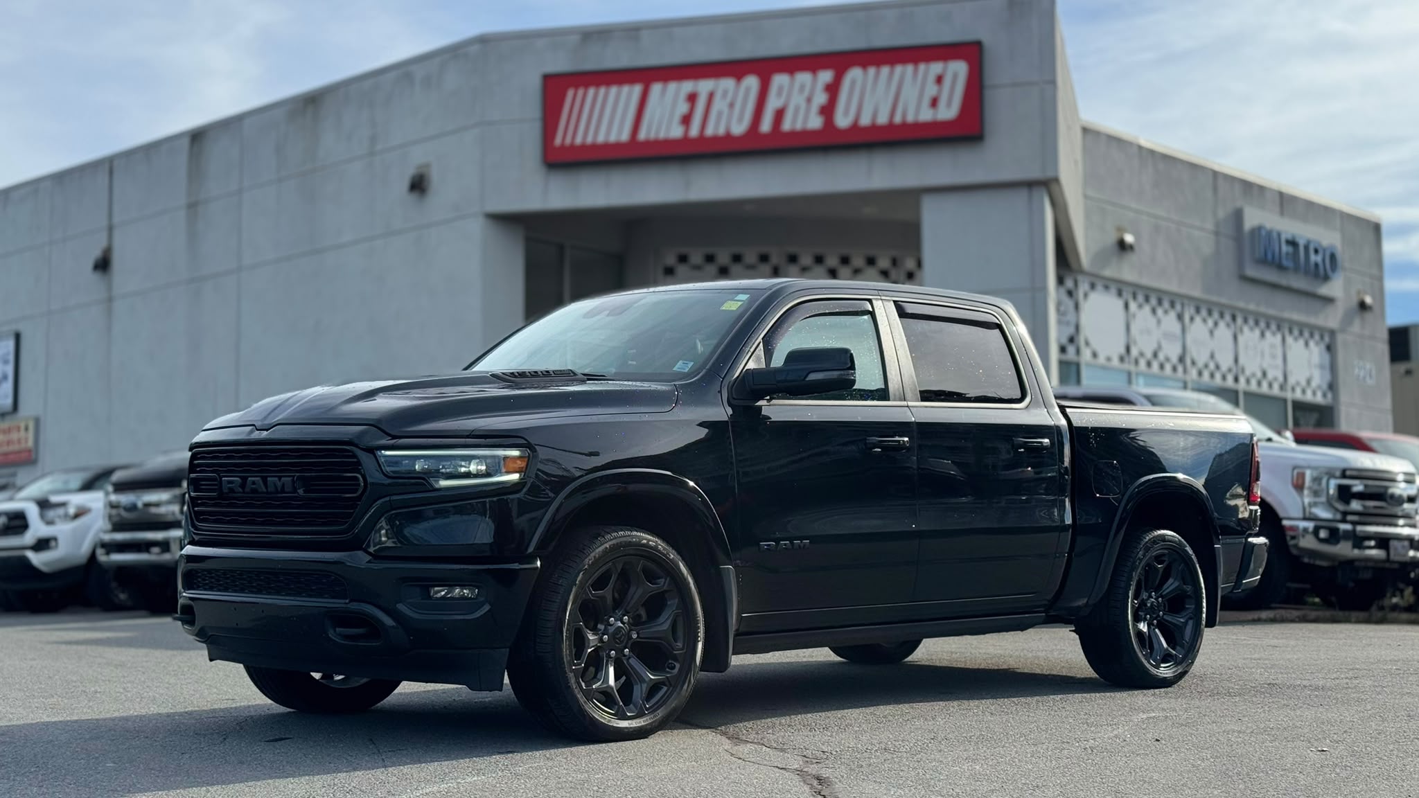 2023 Ram 1500 Limited Crew Cab SWB 4WD - Main View