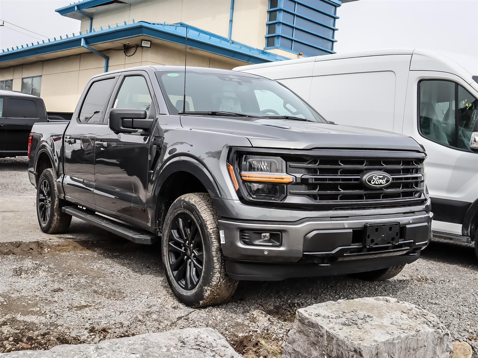2026 Ford F-150 XLT - Main View