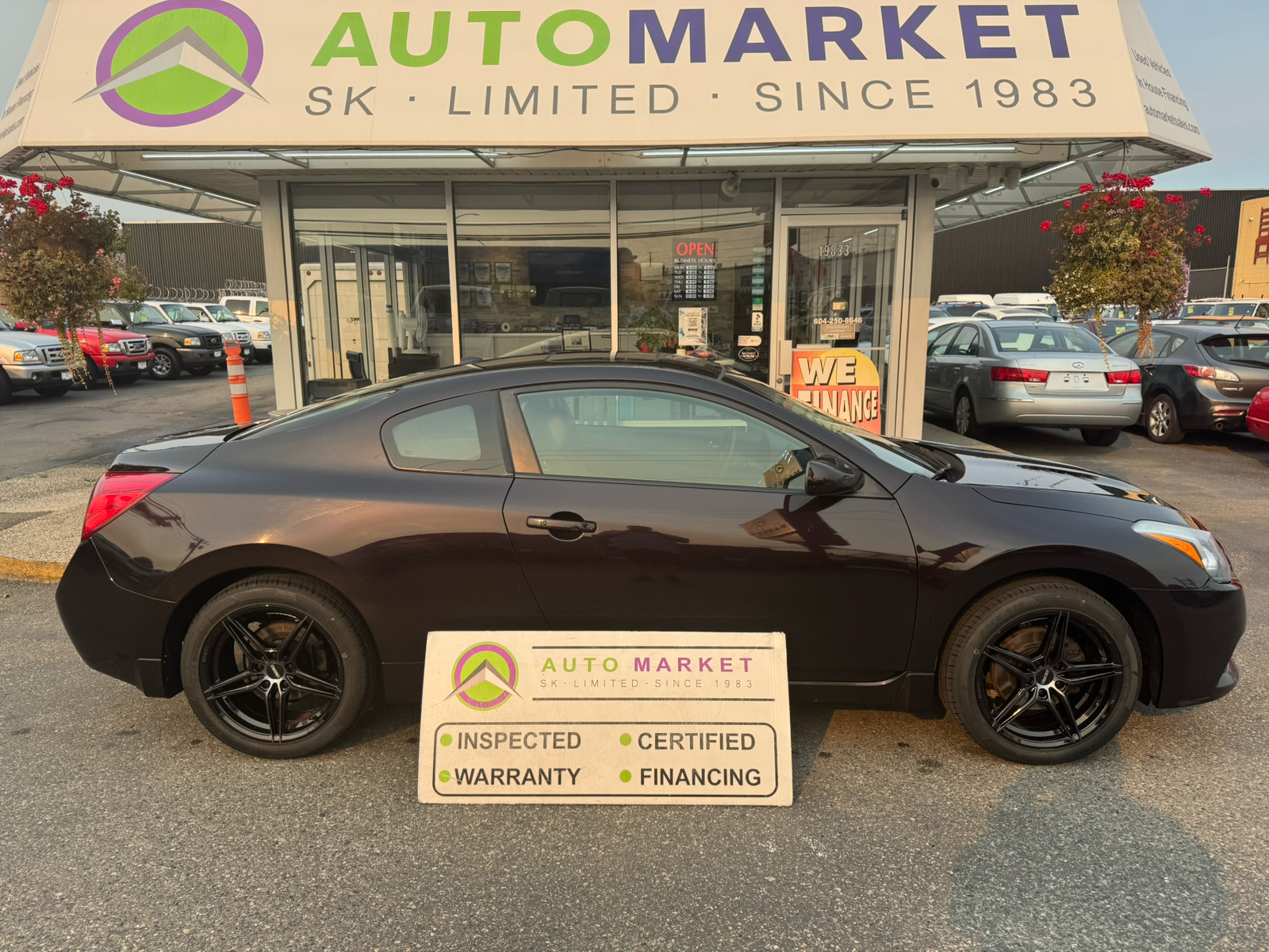 Black 2011 Nissan Altima Coupe Coupe Front-Wheel Drive Automatic