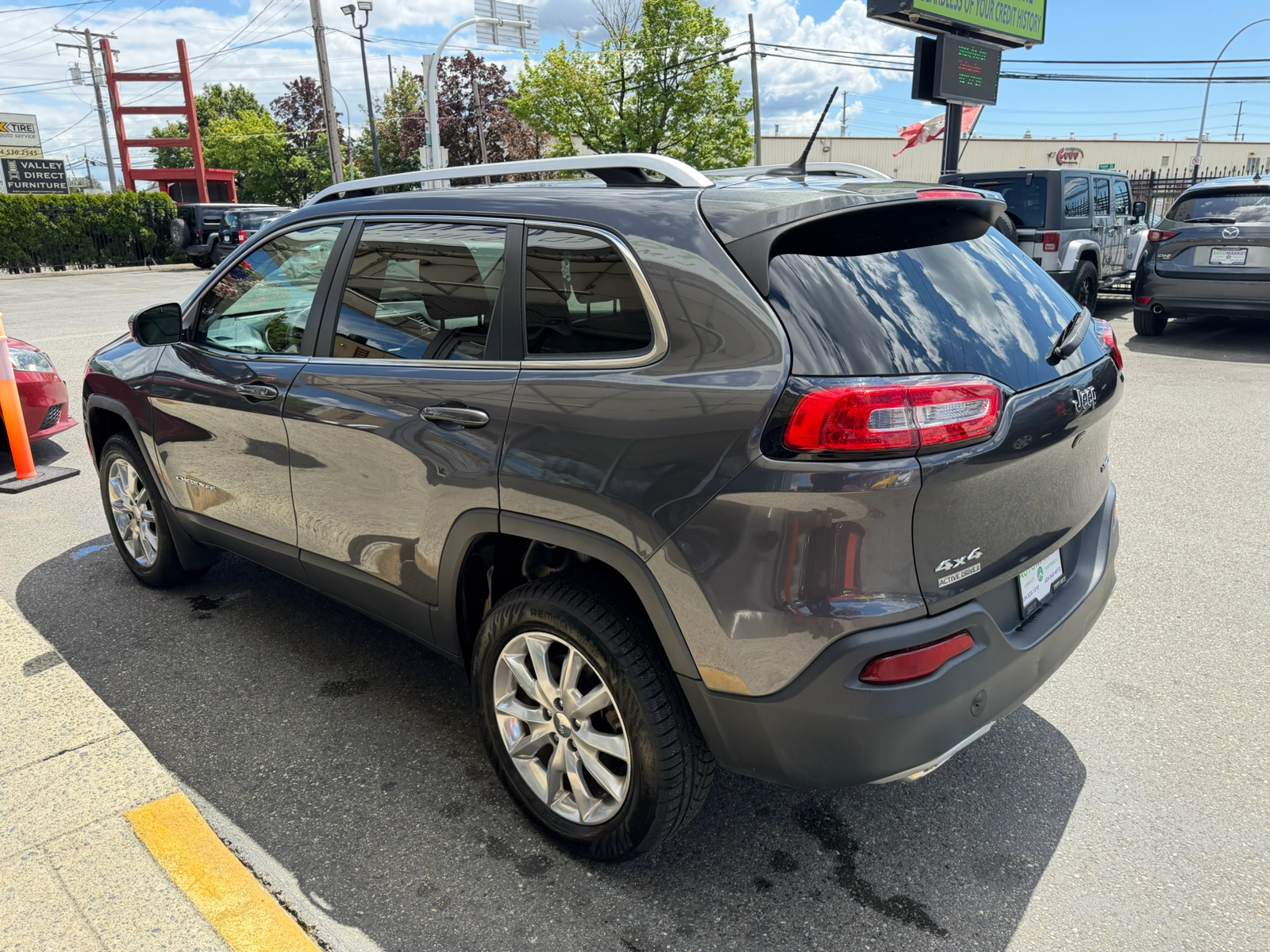 Jeep Cherokee