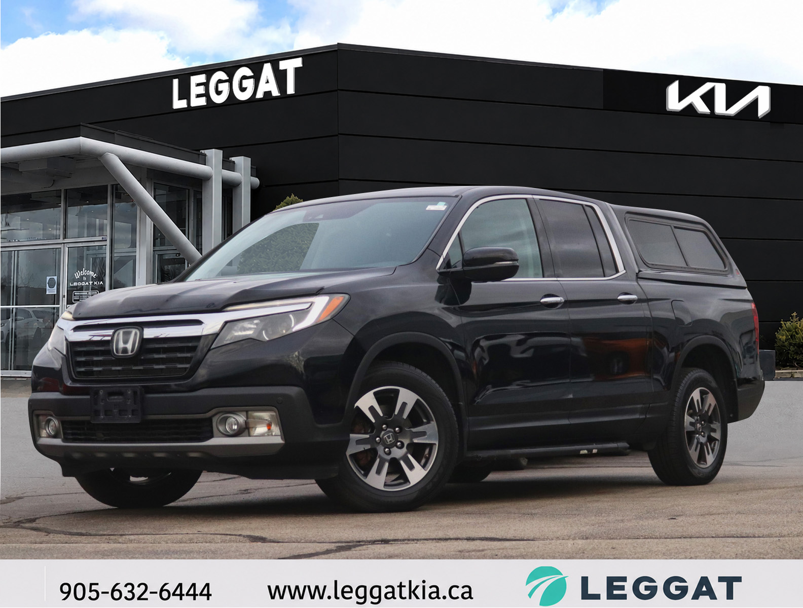 2017 Honda Ridgeline TOURING - Main View