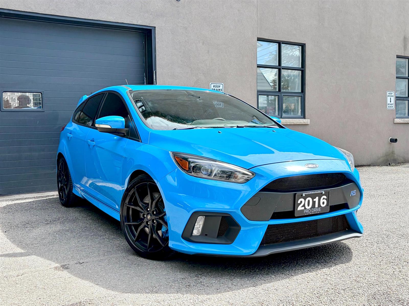 Blue 2016 Ford Focus RS Hatchback All-Wheel Drive Manual
