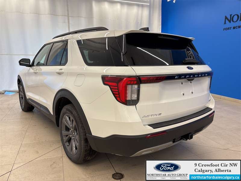 2026 Ford Explorer Active w/200A Pkg - Thumbnail 6