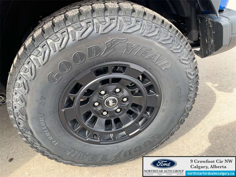 2026 Ford Bronco Badlands - Thumbnail 18