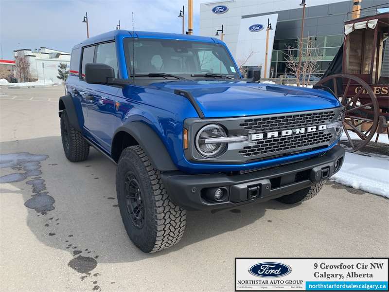 2026 Ford Bronco Badlands - Thumbnail 3