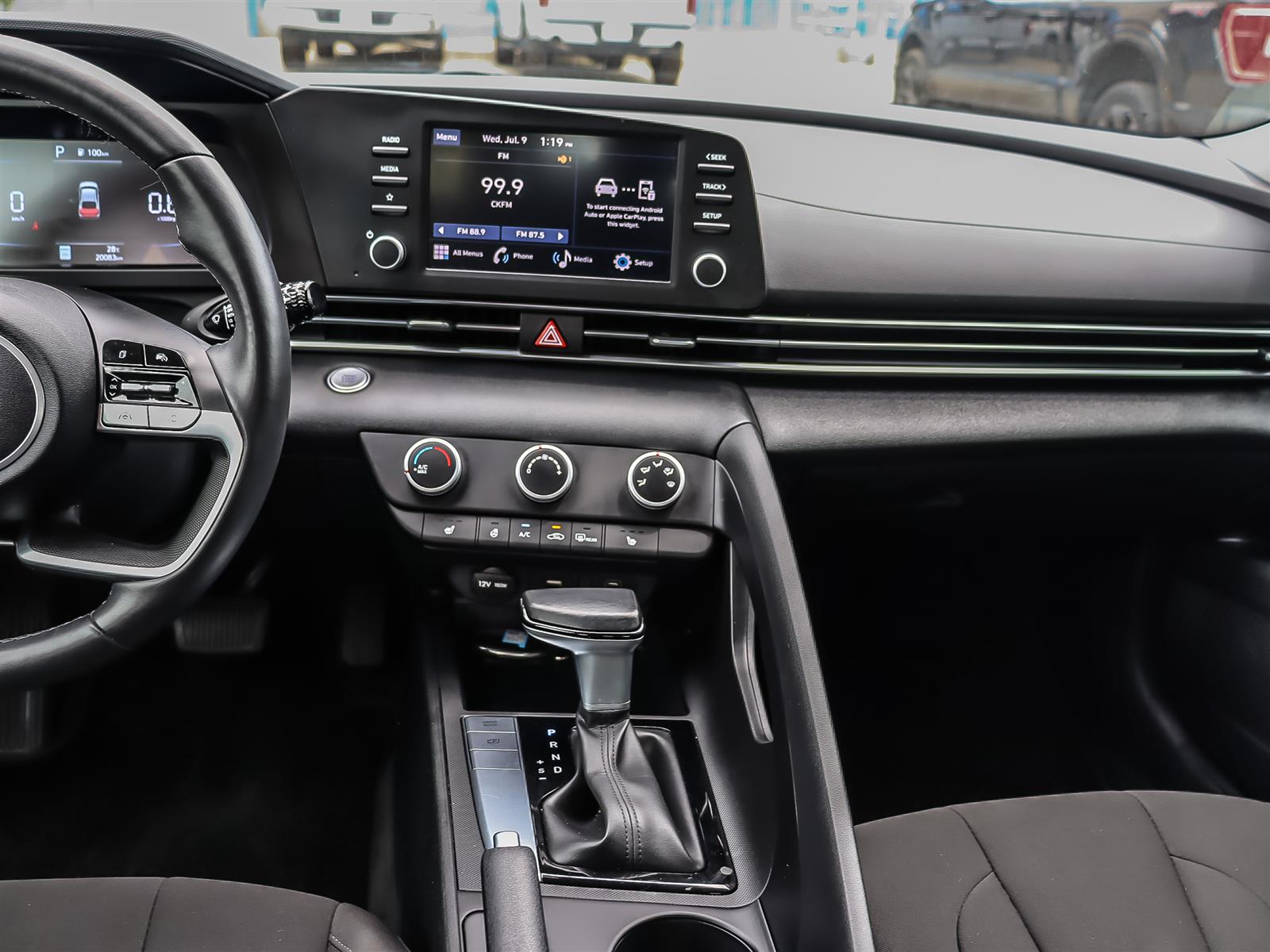 2024 Hyundai Elantra SEL - Thumbnail 15