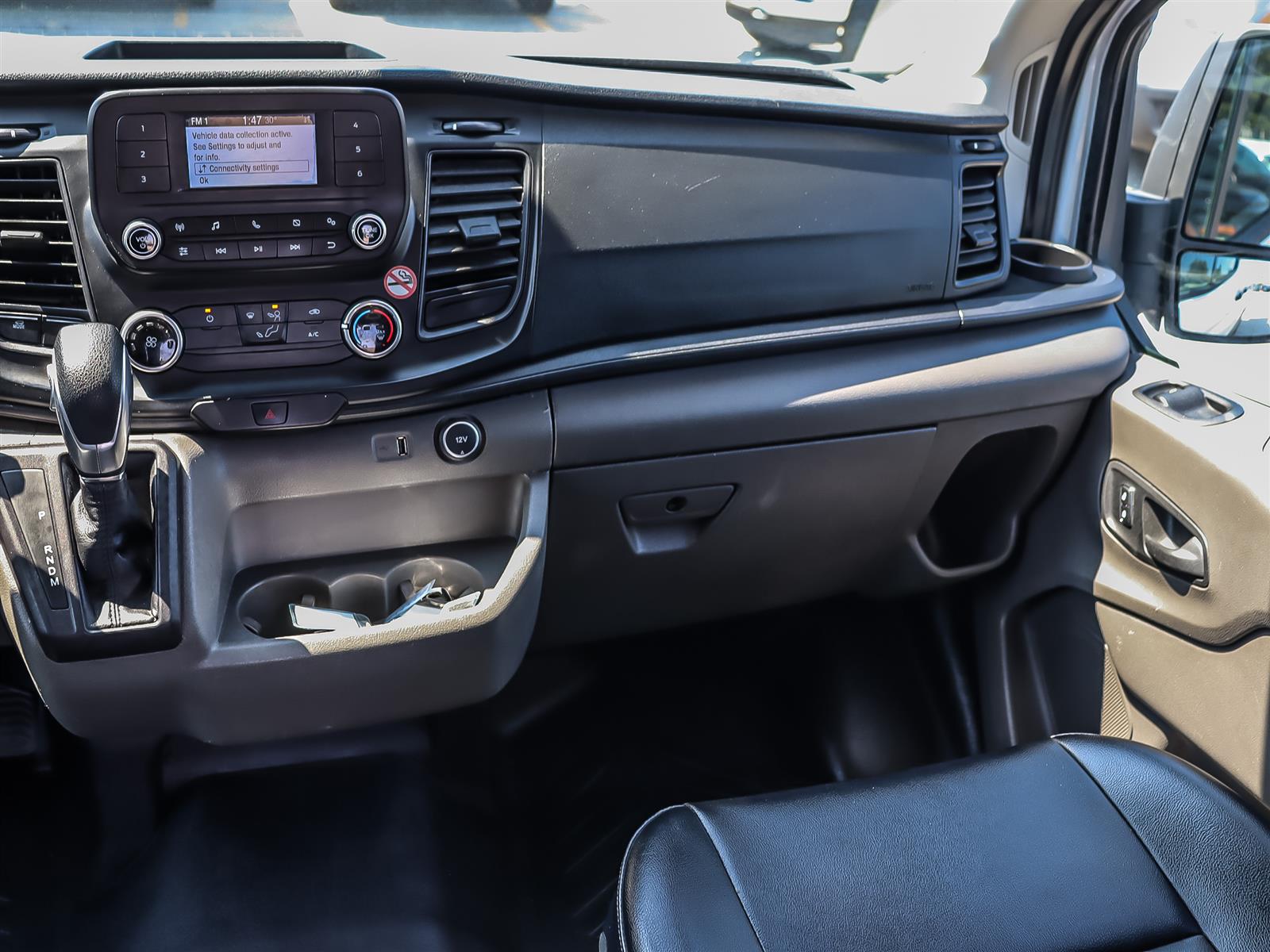 2022 Ford Transit 250 Van - Thumbnail 15