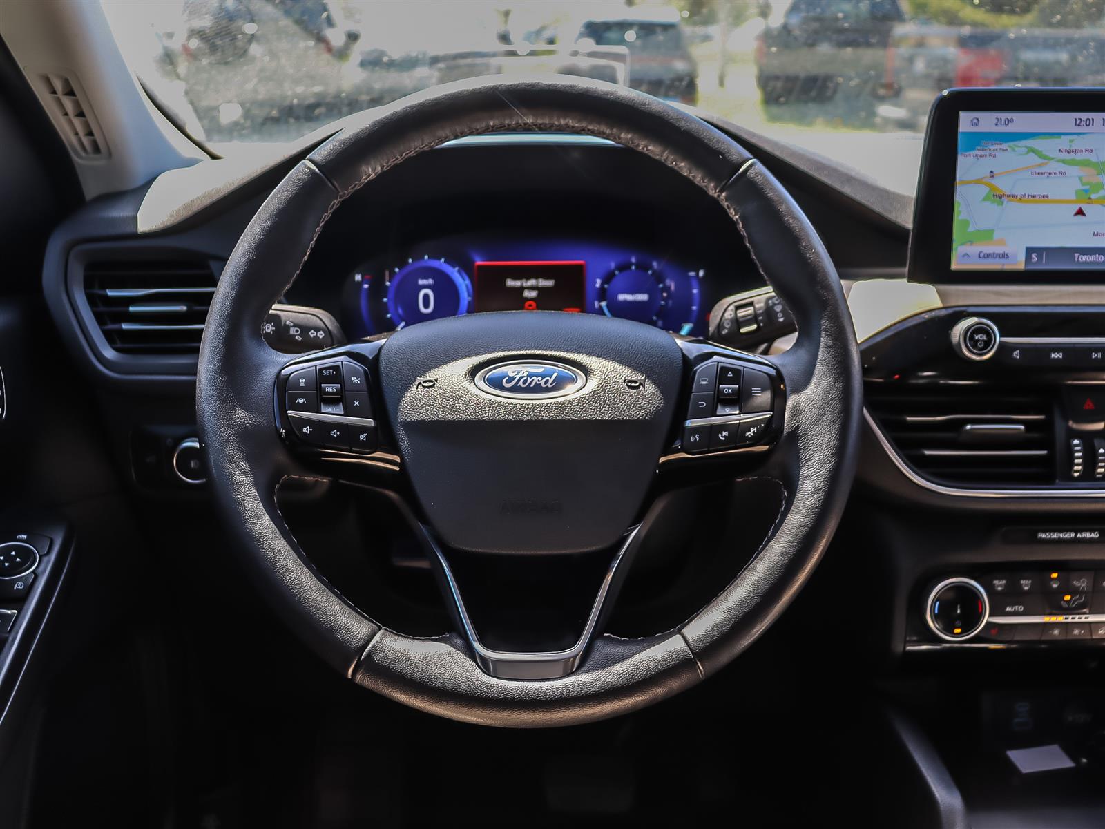 2022 Ford Escape Titanium - Thumbnail 13