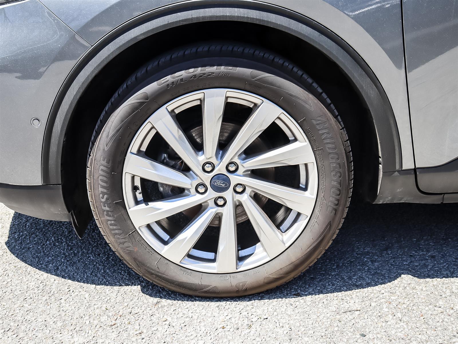 2022 Ford Escape Titanium - Thumbnail 27