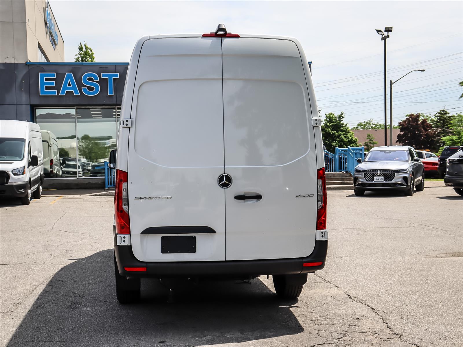 Mercedes-Benz Sprinter