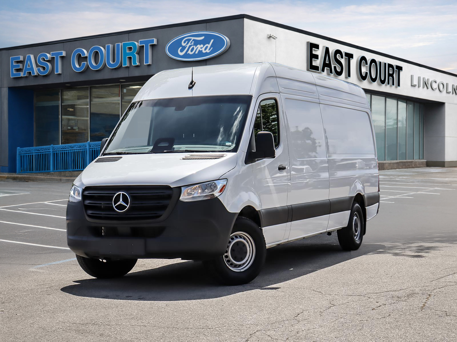 White 2025 Mercedes-Benz Sprinter Cargo 2500 170 High Roof RWD Van Rear-Wheel Drive Automatic