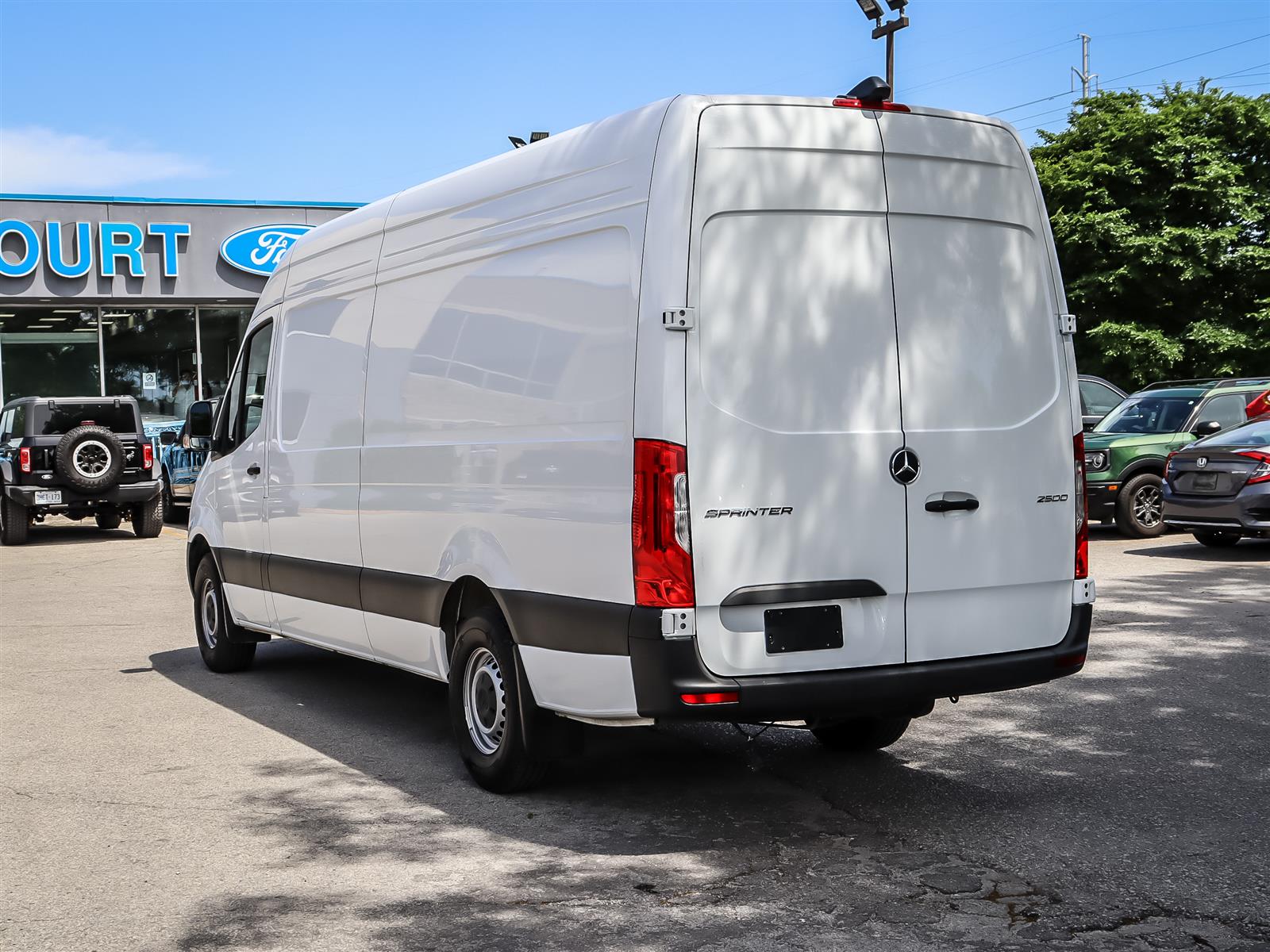 Mercedes-Benz Sprinter