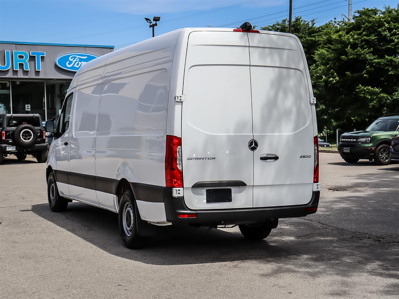 Mercedes-Benz Sprinter