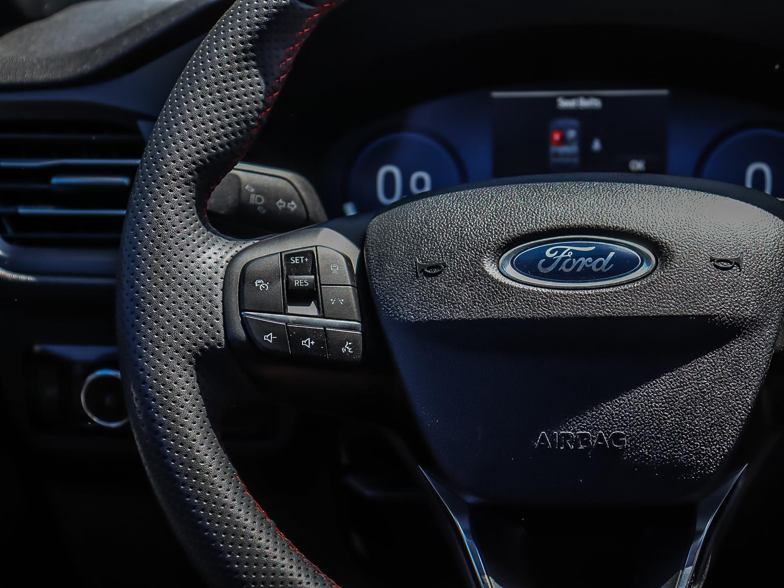 2023 Ford Escape ST-Line Elite AWD - Thumbnail 13