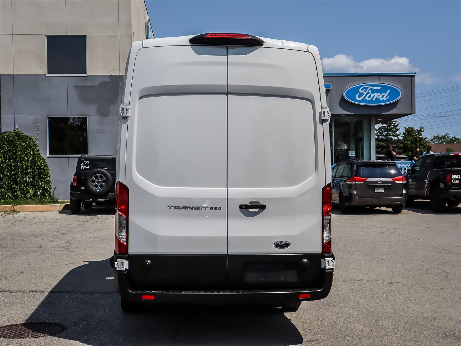 2024 Ford Transit 250 Van High Roof w/Sliding Pass. 148-in. WB EL - Thumbnail 5