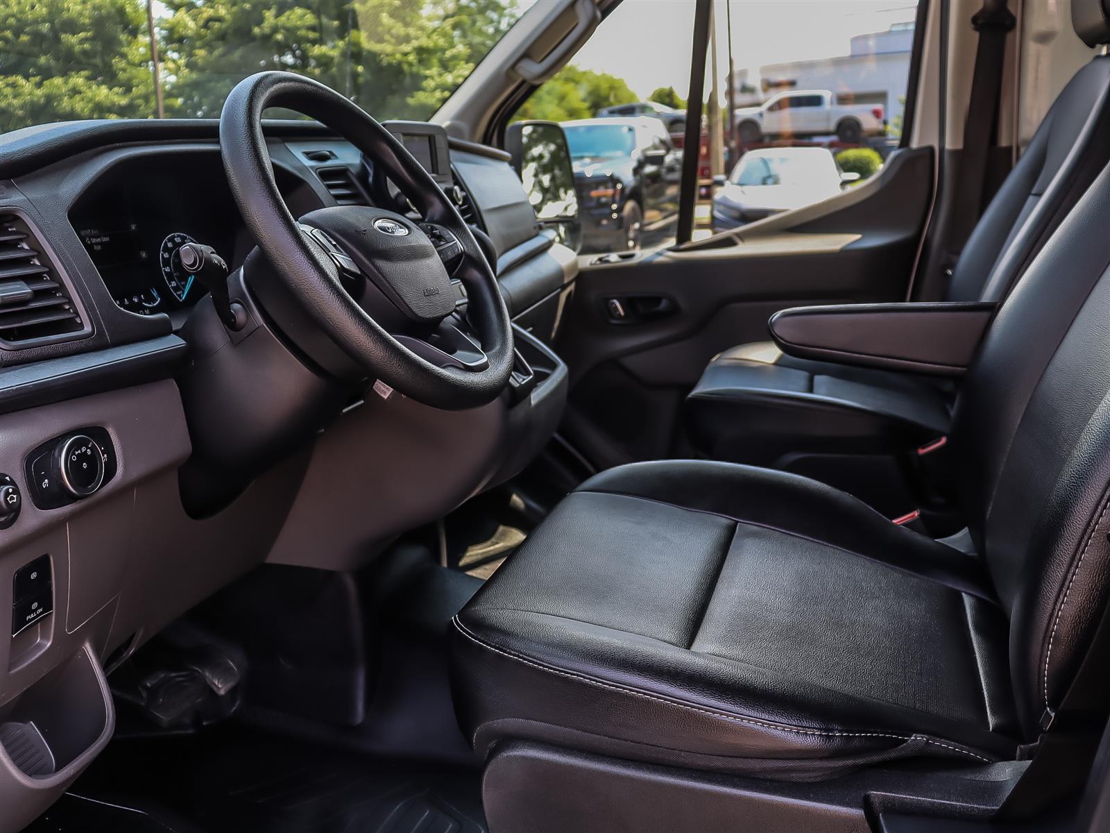 2024 Ford Transit 250 Van High Roof w/Sliding Pass. 148-in. WB EL - Thumbnail 8