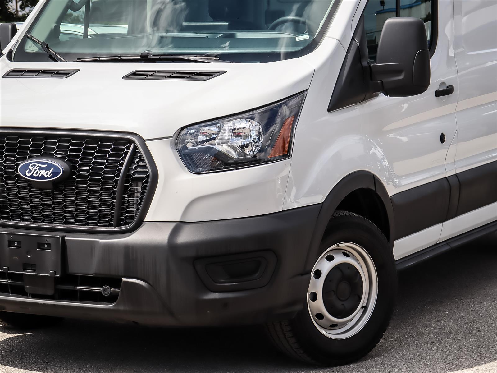 2026 Ford Transit 250 Van - Thumbnail 2