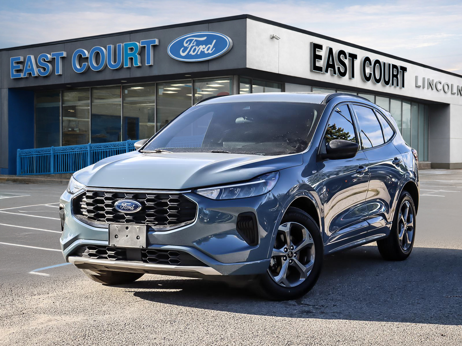 2024 Ford Escape ST-Line AWD - Main View