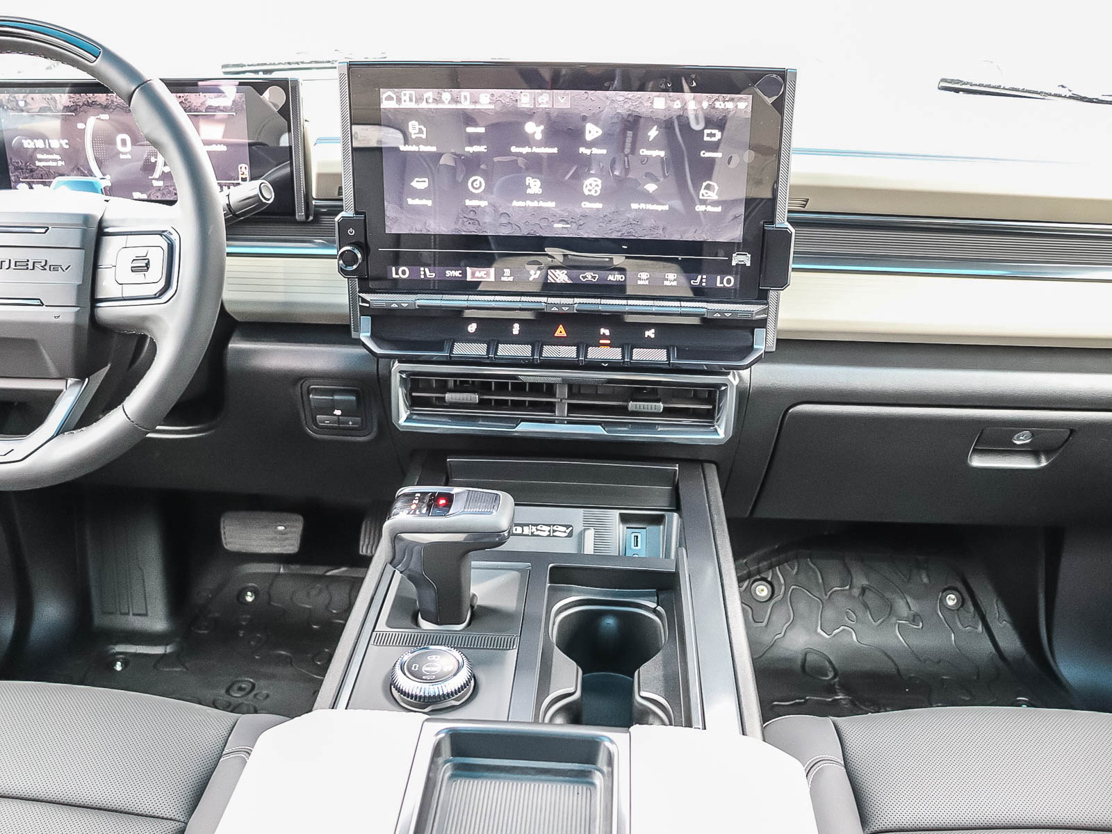 2026 GMC HUMMER EV SUV 3X | SUPERCRUISE | AWD | SURROUND VISION CAMERA - Thumbnail 17