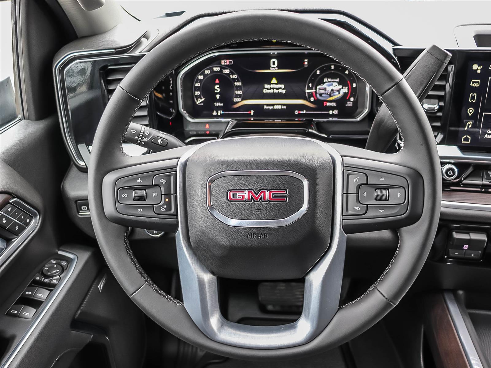 2026 GMC Sierra SLT - Thumbnail 12