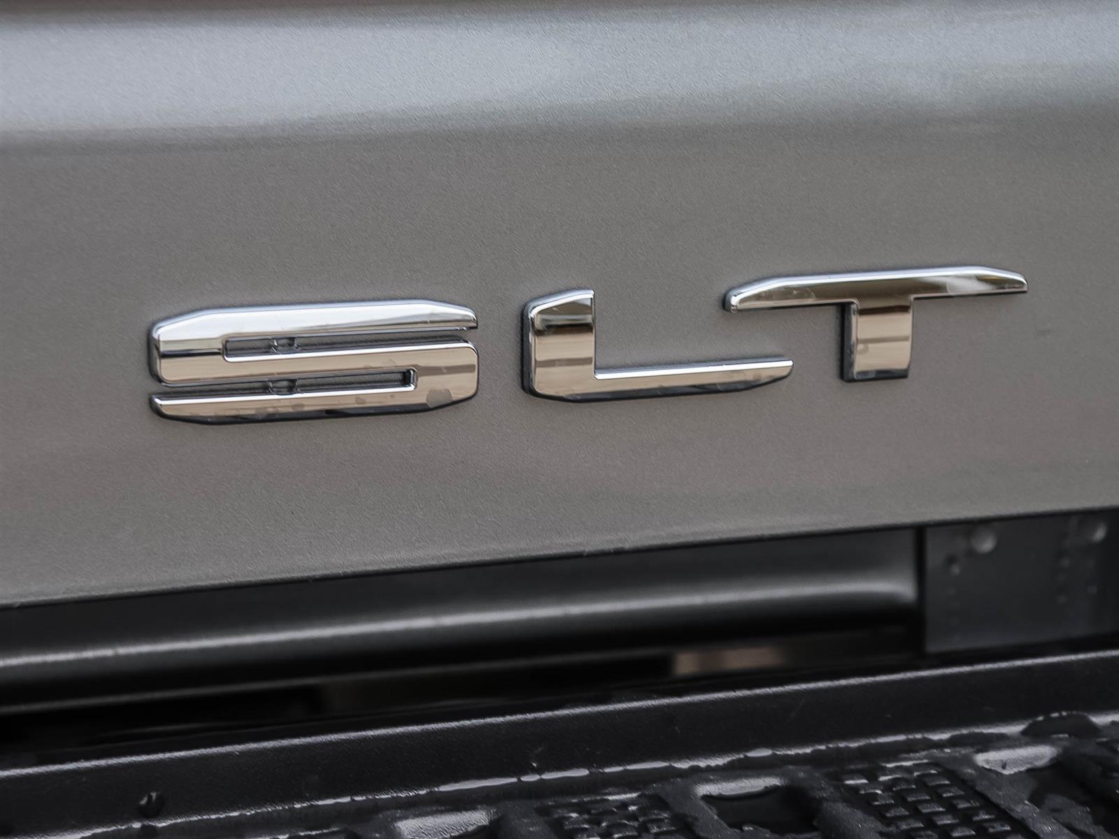 2026 GMC Sierra SLT - Thumbnail 22
