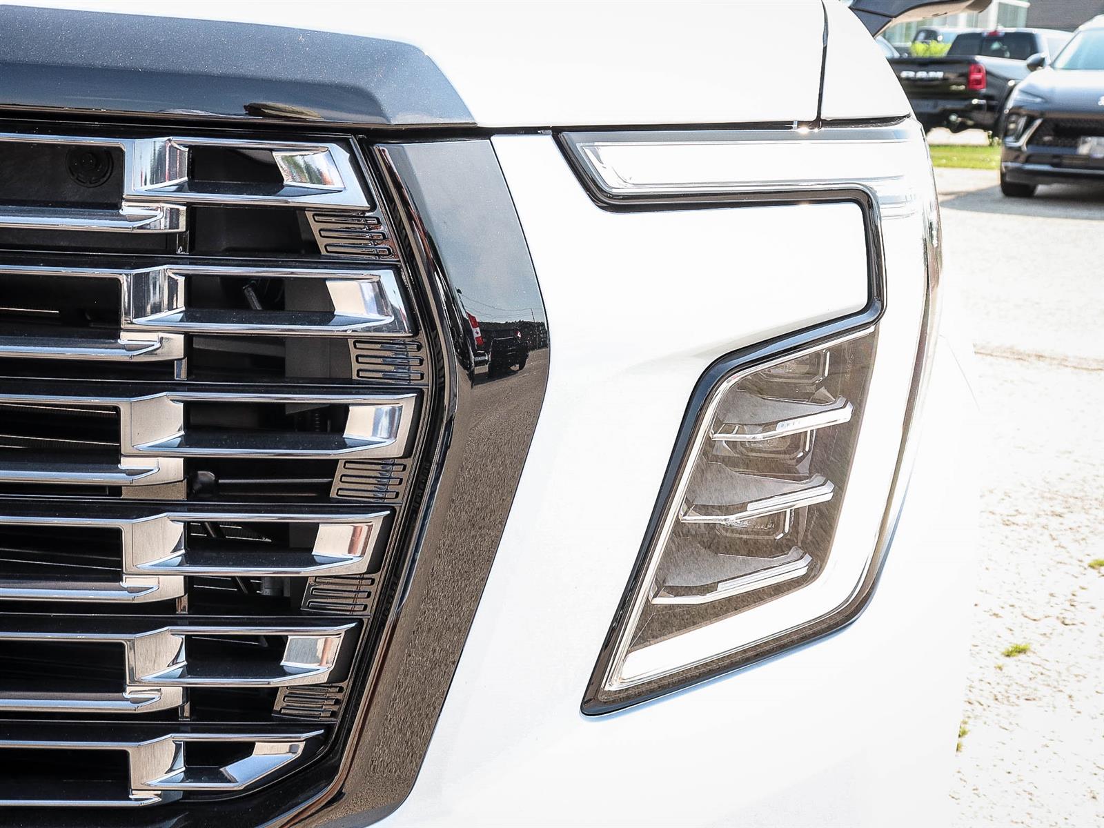 2026 GMC Yukon DENALI ULTIMATE | 7 PASSENGER | ENHANCED TRAILERING PKG - Thumbnail 7