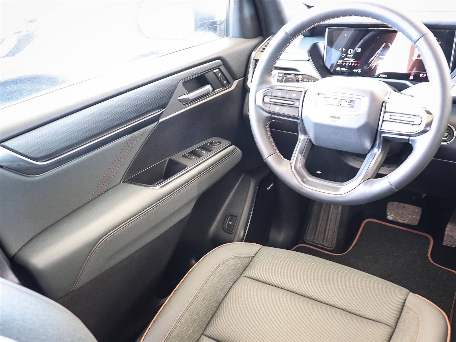 2026 GMC Acadia AT4 | PANO BLACK | 7 PASSENGER - Thumbnail 16