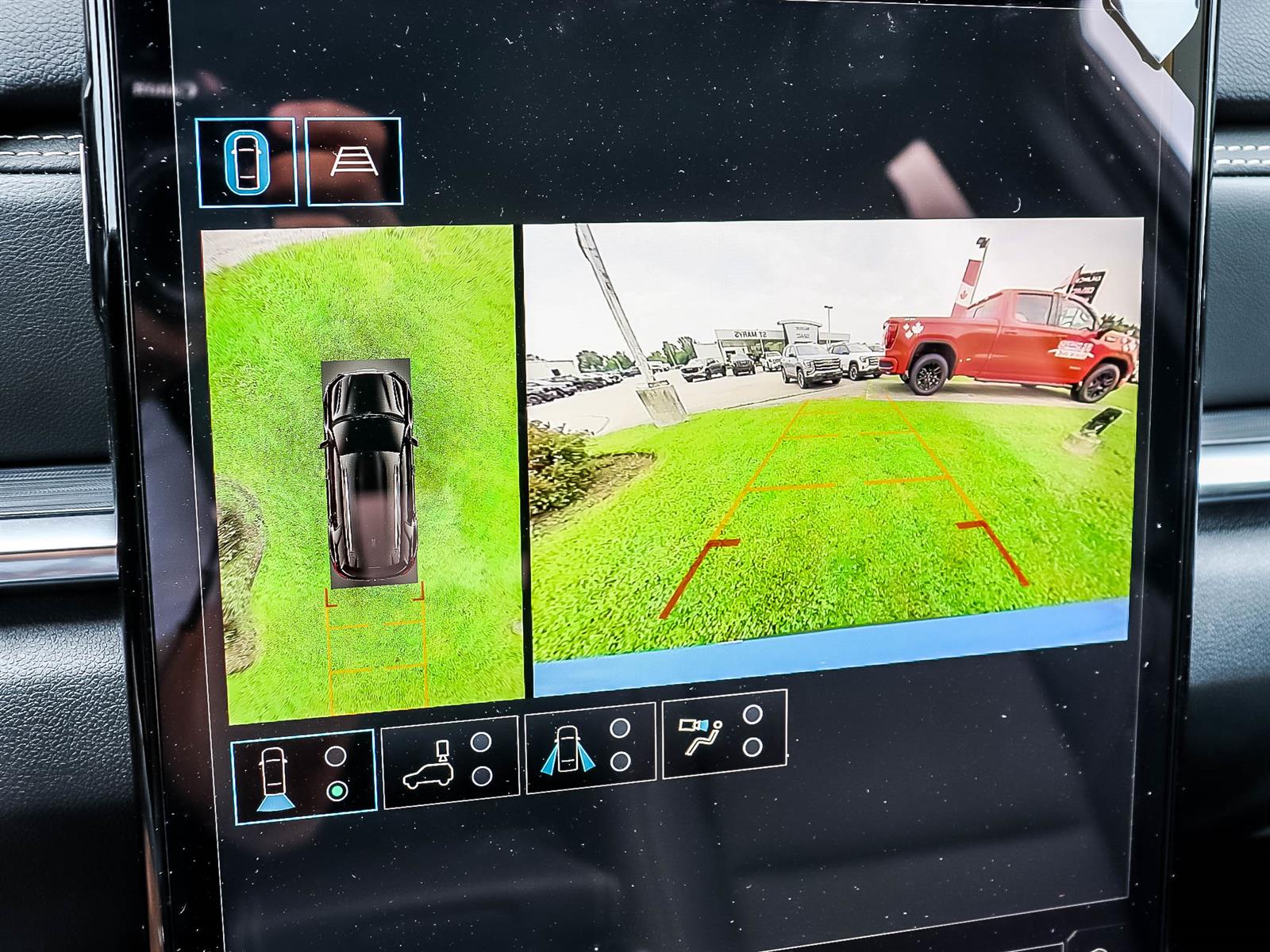 2027 GMC Terrain AWD ELEVATION - Thumbnail 24