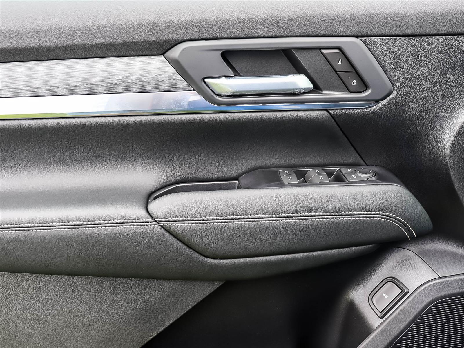 2027 GMC Terrain AWD ELEVATION - Thumbnail 8