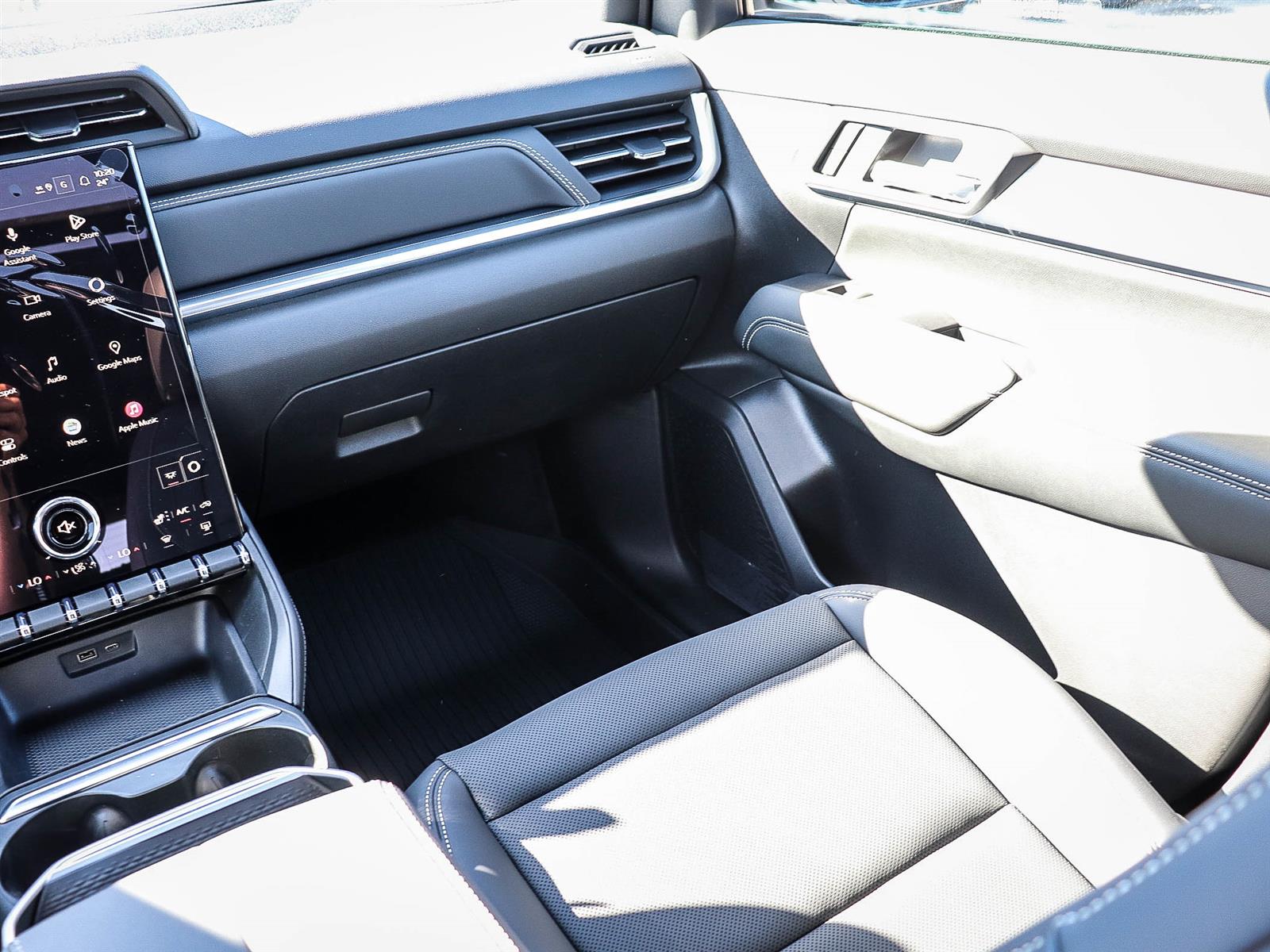 2027 GMC Terrain AWD ELEVATION | PANO ROOF | FLOOR LINER PKG - Thumbnail 18